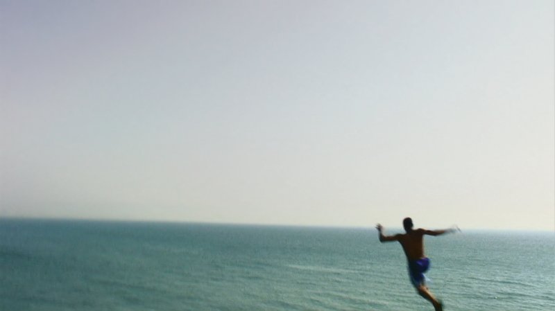 My Love Awaits Me by the Sea